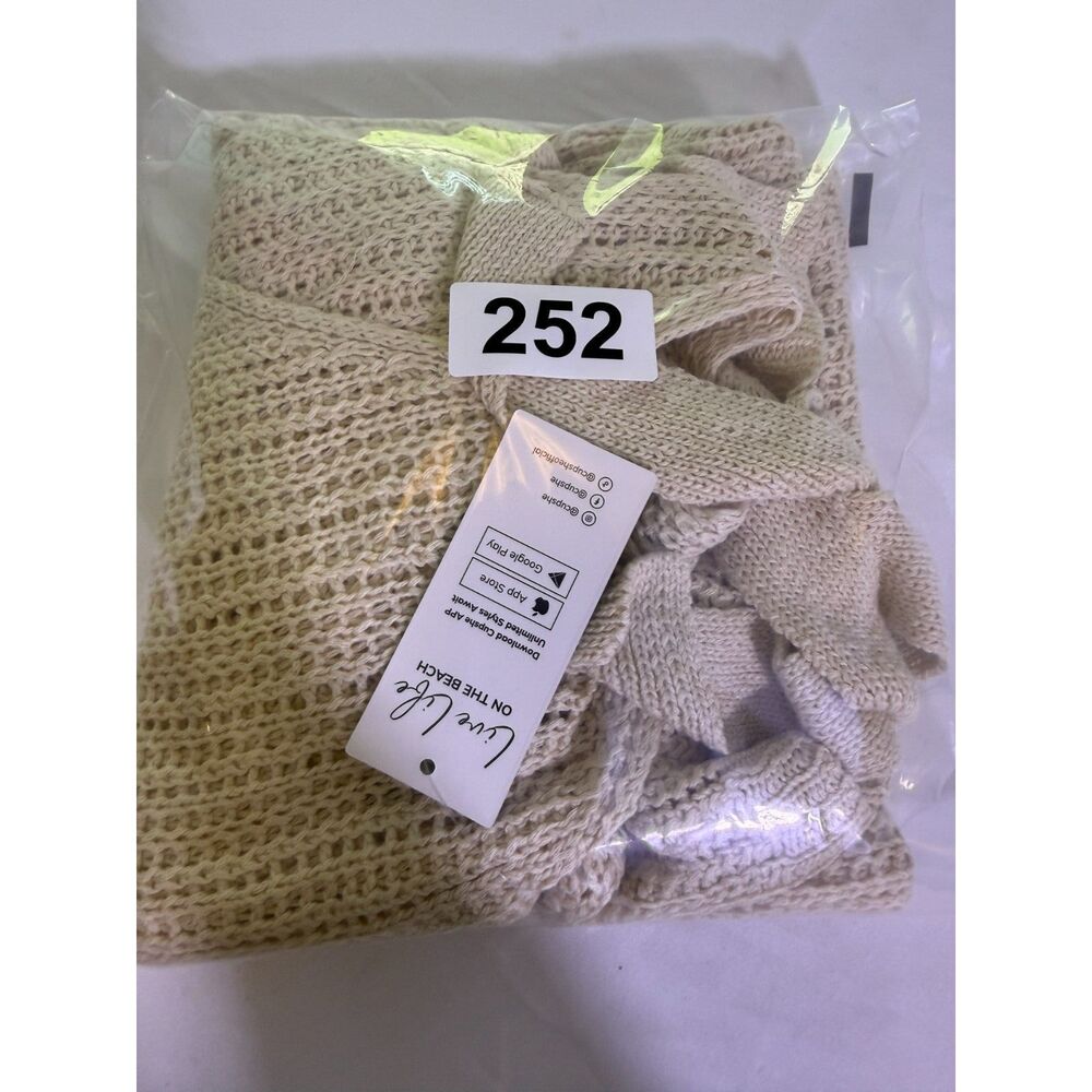 Cupshe Open Knit Beach Cover Up Swim Cover-Up Dress Size Medium Cream Boho - Picture 5 of 5